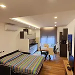 Little Paradise - - 2 Minuti Dal Apartment
