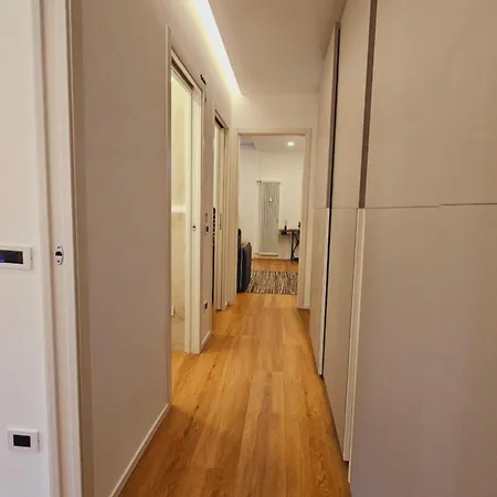 Apartamento Little Paradise - - 2 Minuti Dal Arona