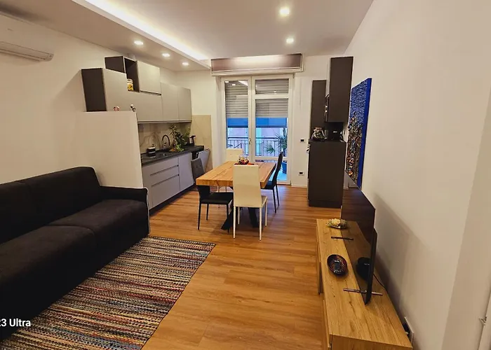 Little Paradise - - 2 Minuti Dal * Arona