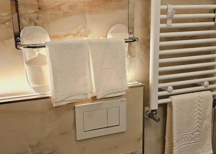 Apartamento Little Paradise - - 2 Minuti Dal Arona