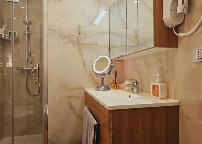 Little Paradise - - 2 Minuti Dal Apartamento Arona